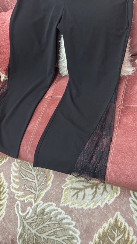 Image #1 from Zeinab